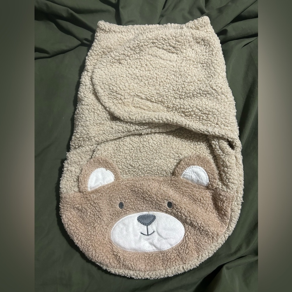 Chick pea teddy swaddle